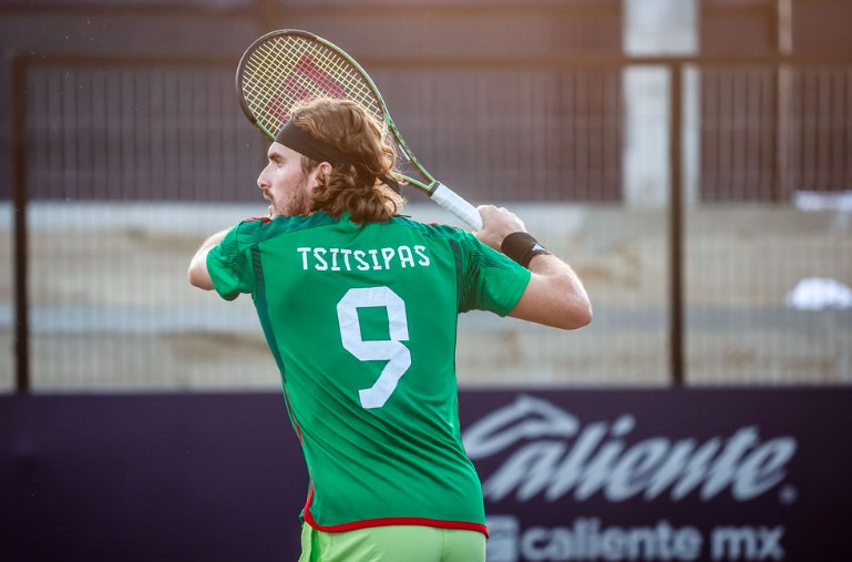 Tsitsipas 1